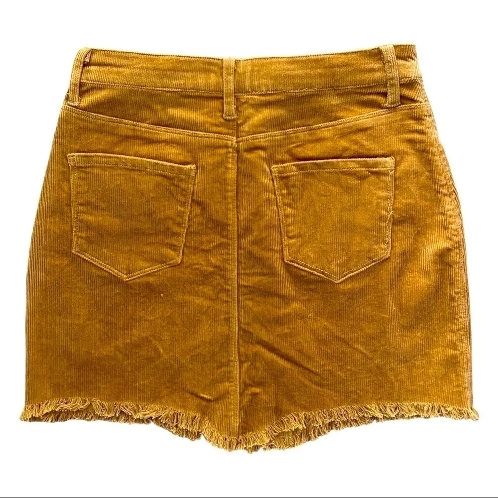 Love Tree Mini Skirt Womens Medium Corduroy Fitted Raw Frayed Hem Neutral Casual - Picture 2 of 3